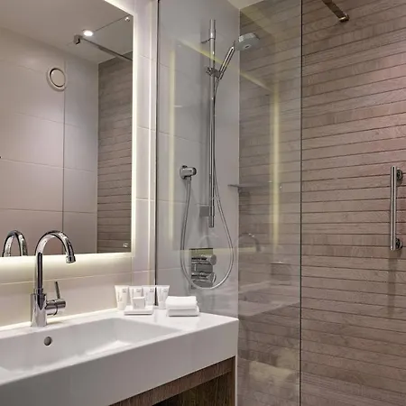 Ac By Marriott Centre 4*