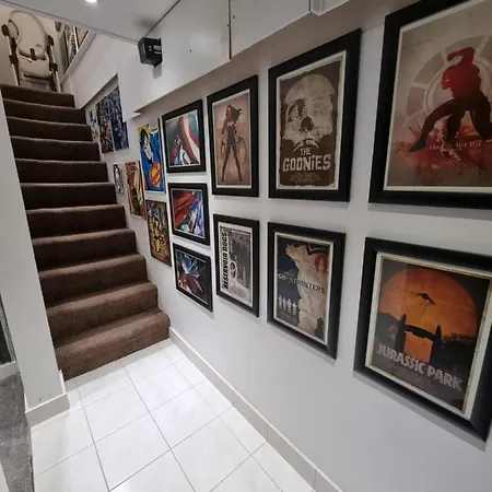 別荘 Lovely Close To Mcr Centre Inc Cinema