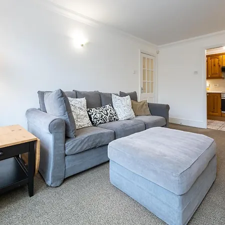 Appartement The Burton- Free Gated Parking *