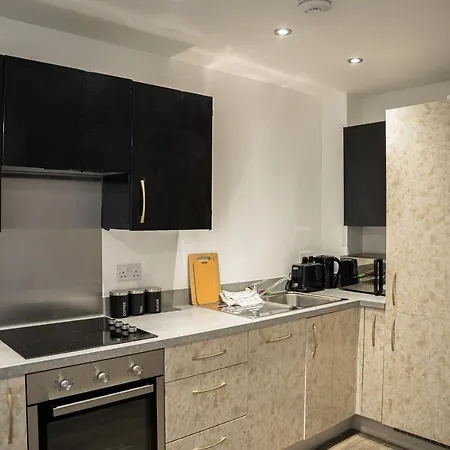 Апартаменты A Spacious 2 Bed With A River And Cascade View, Imaya Nights, M3