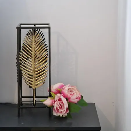 Luxury 2 Bed, 2 Bath - The Quays דירה *