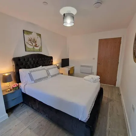 Luxury 2 Bed, 2 Bath - The Quays アパート マンチェスター