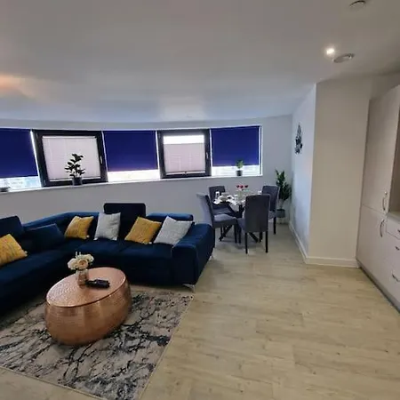 アパート Luxury 2 Bed, 2 Bath - The Quays マンチェスター
