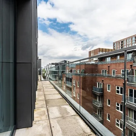 Daire Living Penthouse With Parking *