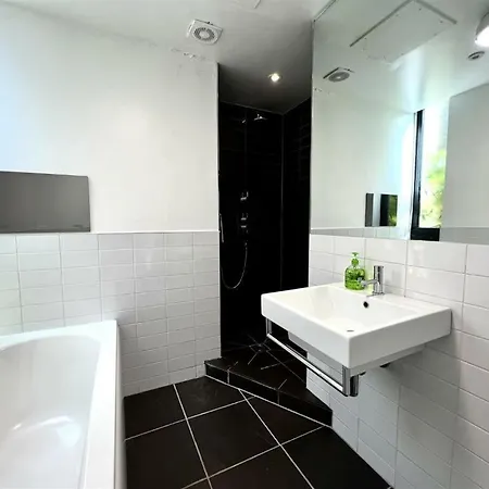8 Woodsend, 135a Barlow Moor Road, Didsbury, M20 2pw Apartmán