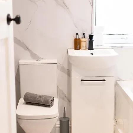 Дом отдыха Ideal In Audenshaw