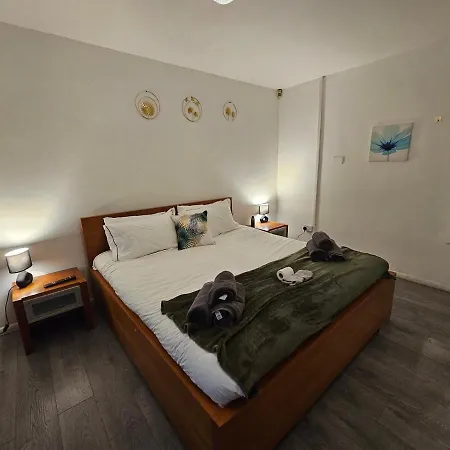 Spacious In The Centre Of The