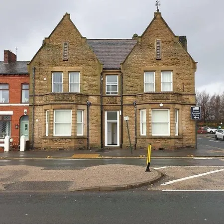 In Failsworth * מנצ'סטר