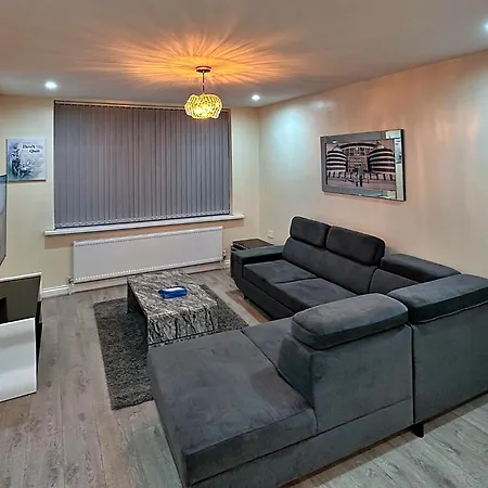 Full In Heywood Street Near Cheetham Hill Manchester