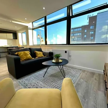 1 Bed Flat With View Of Old Trafford Lägenhet Manchester