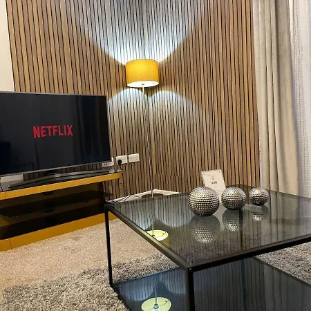 公寓 Cityfront Cosy Near Centre & Etihad Stadium, Free Parking