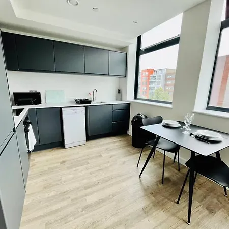 1 Bed In Old Trafford Near Stadiums Apartamento *