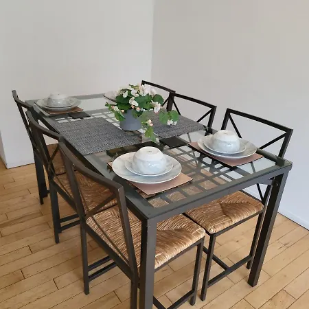 Appartement Luxury 2 Bed On River, Wifi, Parking, Garden