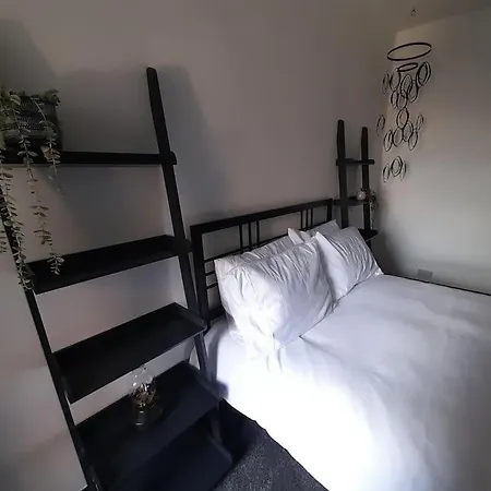 Chic 5 Double Bedroom House - 15 Min To Nyaraló Manchester
