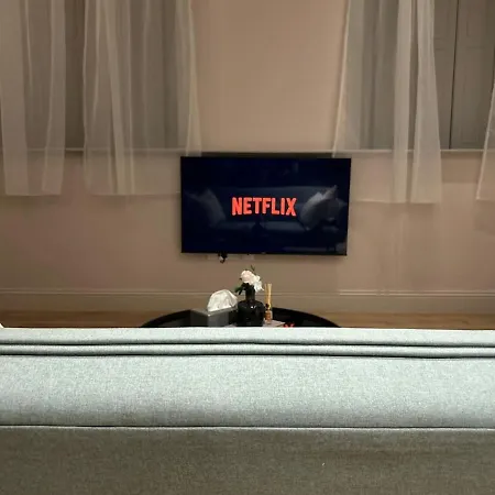 Bella Ruiz City Centre * マンチェスター