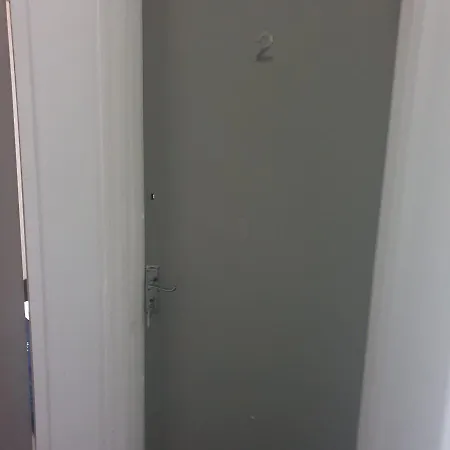 Elsham Gardens - Shared Facilities *