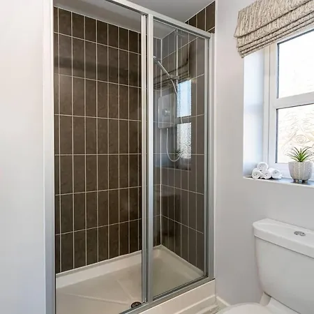Beautifully Designed 3 Bed House - In Dom wakacyjny *