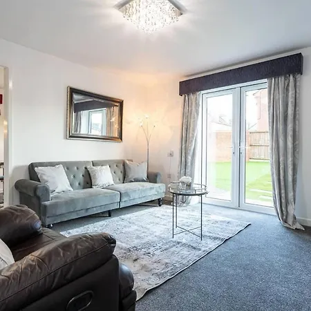 Beautifully Designed 3 Bed House - In Dom wakacyjny Manchester
