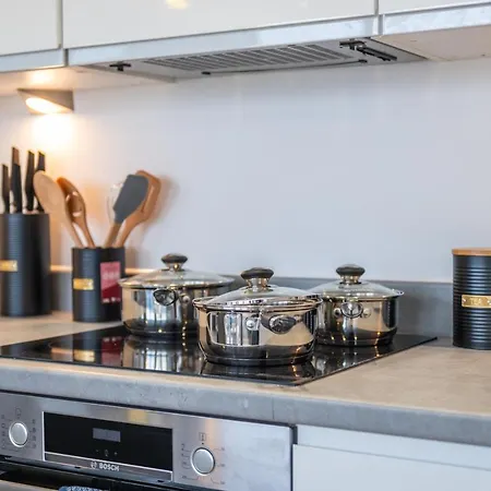 Apartman 2 Bed - 5 Mins From Old Trafford Manchester