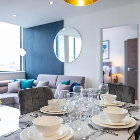 2 Bed - 5 Mins From Old Trafford Apartman