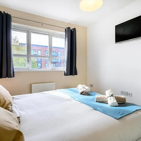 Serviced Northernnightzzz - The Gardens Manchester