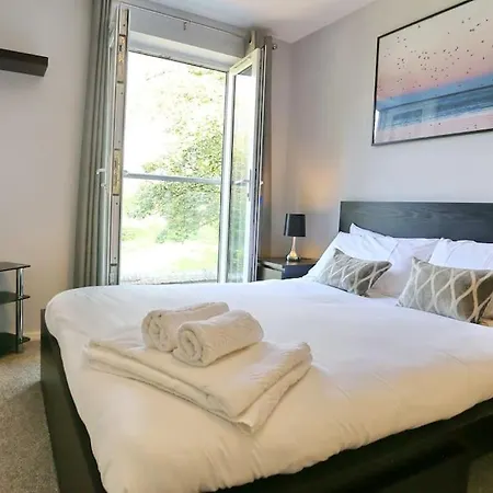 Luxurious Townhouse In 度假居