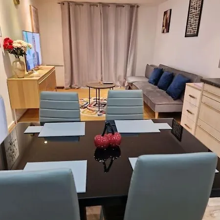 Salford Quays Apartment, Perfect Location מנצ'סטר