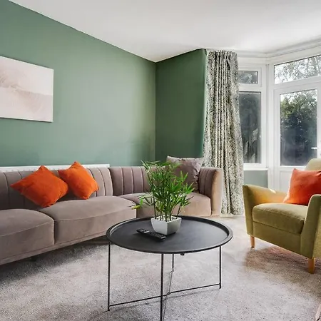 Charming 3bd Didsbury House Apartament Manchester