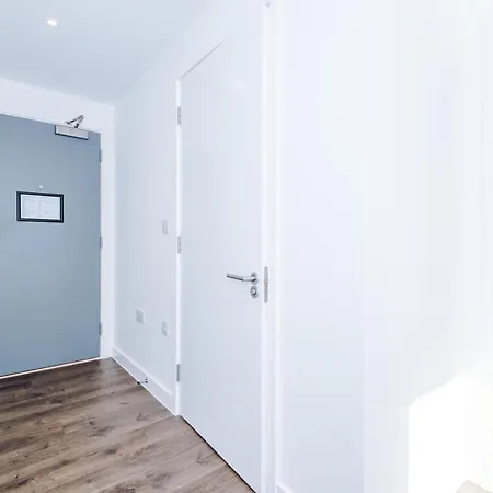 Hilltop Serviced - Salford Quays Appartement