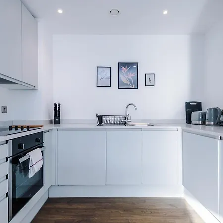 Hilltop Serviced - Salford Quays Appartement *