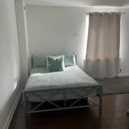 Πανσιόν Juana's Private *