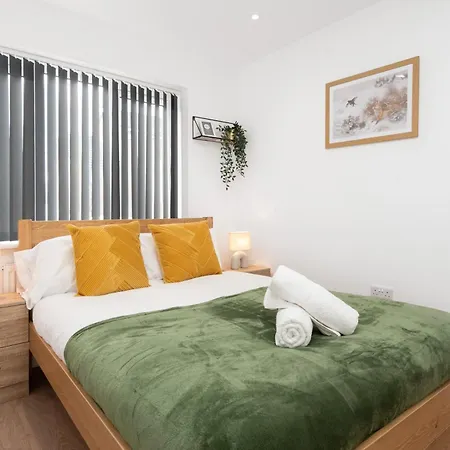 Dazzling&modern 4bd - Coop Live - Etihad - Parking Feriehus Manchester