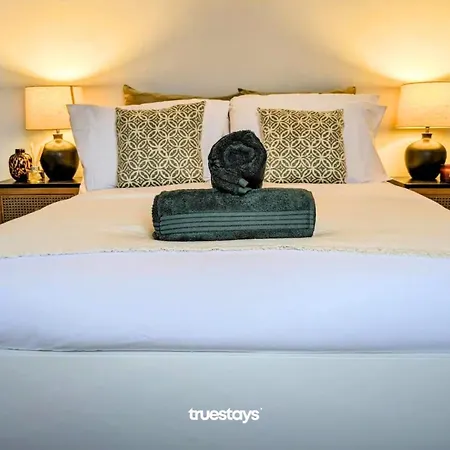 Crawford House - Stunning 2 Bedroom House In 맨체스터