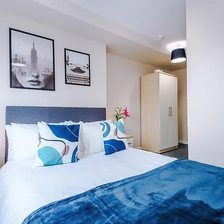 Deluxe New Build 2 Bedroom 2 Bathroom - Free Secure Parking 曼彻斯特