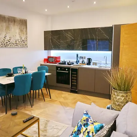 Cosy Retreat - Steps From Spinningfields - Pass The Keys Apartment Manchester