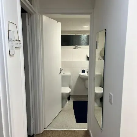 Сasa de vacaciones Salford 2-bed - Near Uni & Mcr Centre