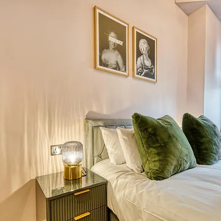 شقة Centre 3 Bedroom #41 مانشستر
