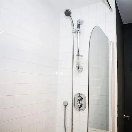 Stylish Two-bedroom Salford Quays * Manchester