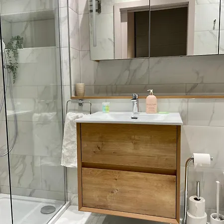 Stunning 2 Bed In Greater