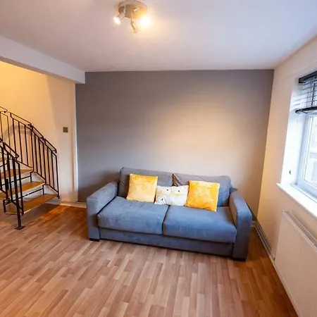 Entire 1 Bedroom House In