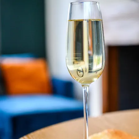 Vakantiehuis Serviced Northernnightzzz - The Bank *