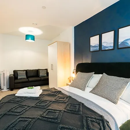 Morden 2 Bed - Old Trafford *