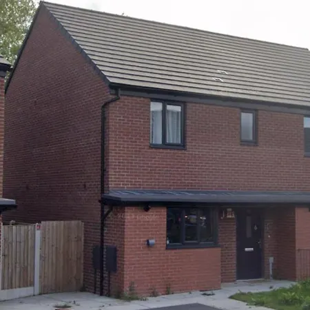 Private Modern Ensuite Near Etihad Stadium * 曼彻斯特