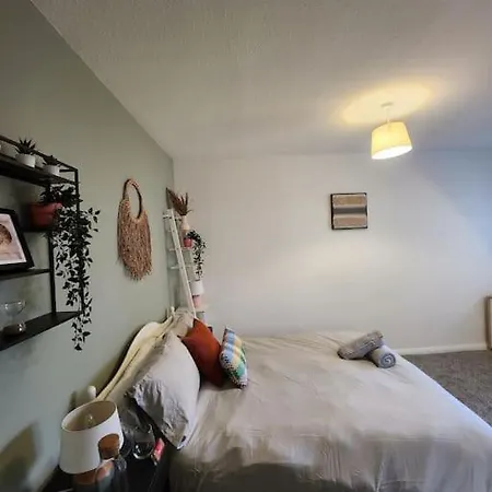 Newly Renovated 5 Bed + 5 Bath! Hébergement de vacances *