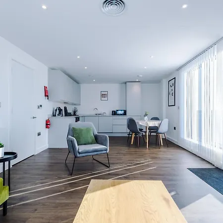 Hilltop Serviced - Salford Quays Appartement *