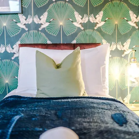 Beautiful House Near Etihad With Free Wifi & Parking- Sleeps 6 By Purestay 맨체스터