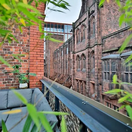 Appartement Hammock Heights! Hot Tub,private Garage,citycentre Manchester