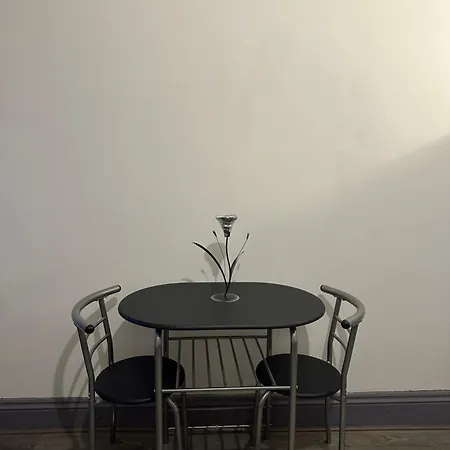 Semesterbostad 3 Bedroom Fully Equipped House With Garden