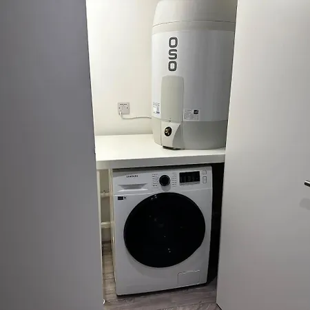 Stunning 1-bed In Salford Apartament *