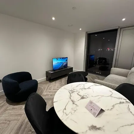 Apartament Stunning 1-bed In Salford *